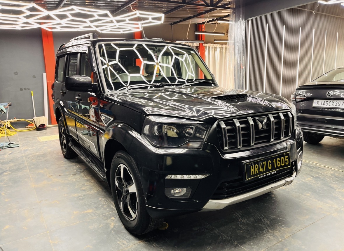 Mahindra Scorpio s11 classic